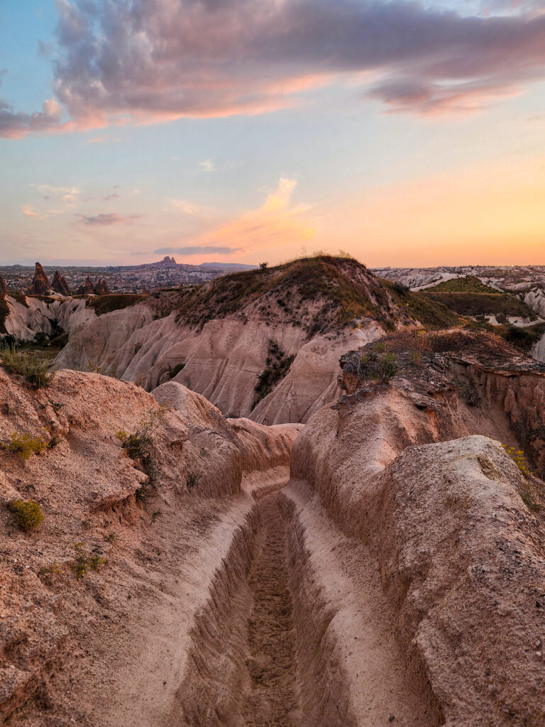 4 days in Cappadocia itinerary with views over the valleys