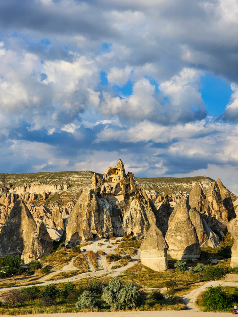 Cappadocia day trip from Istanbul with fairy chimneys near Göreme