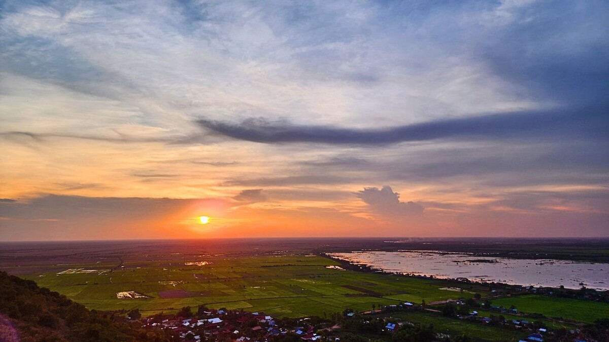 Phnom Krom Temple in Siem Reap: History, Sunset & How to Visit